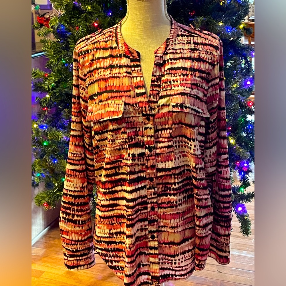 CALVIN KLEIN Woman's Button Down Blouse